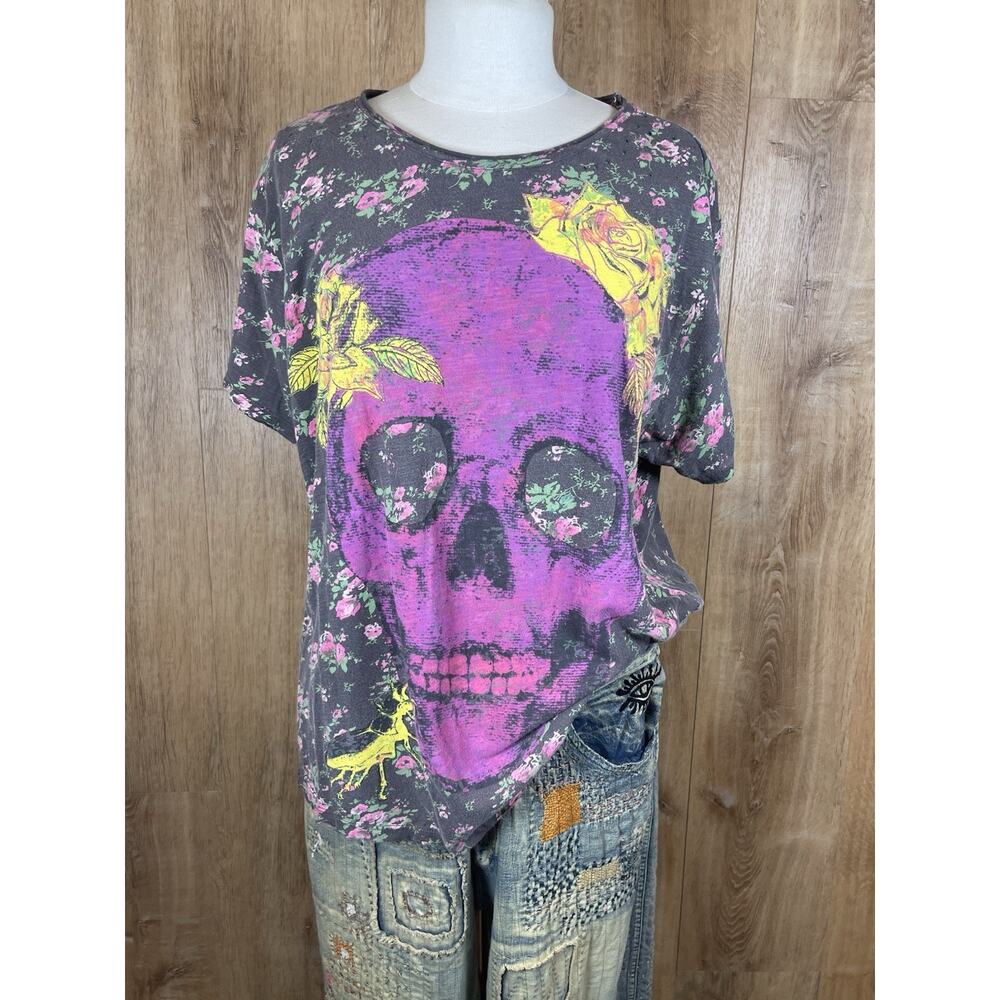 Magnolia Pearl Los Muertos Skull T Shirt Sold Out